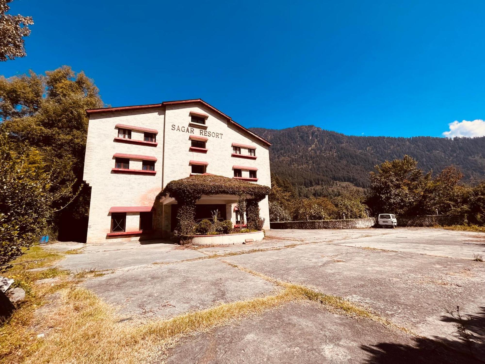 Sagar Resort !! Mountain View ! Luxury Stay ! Family Resort ! Private Parking ! Near Mall Road Manāli Εξωτερικό φωτογραφία
