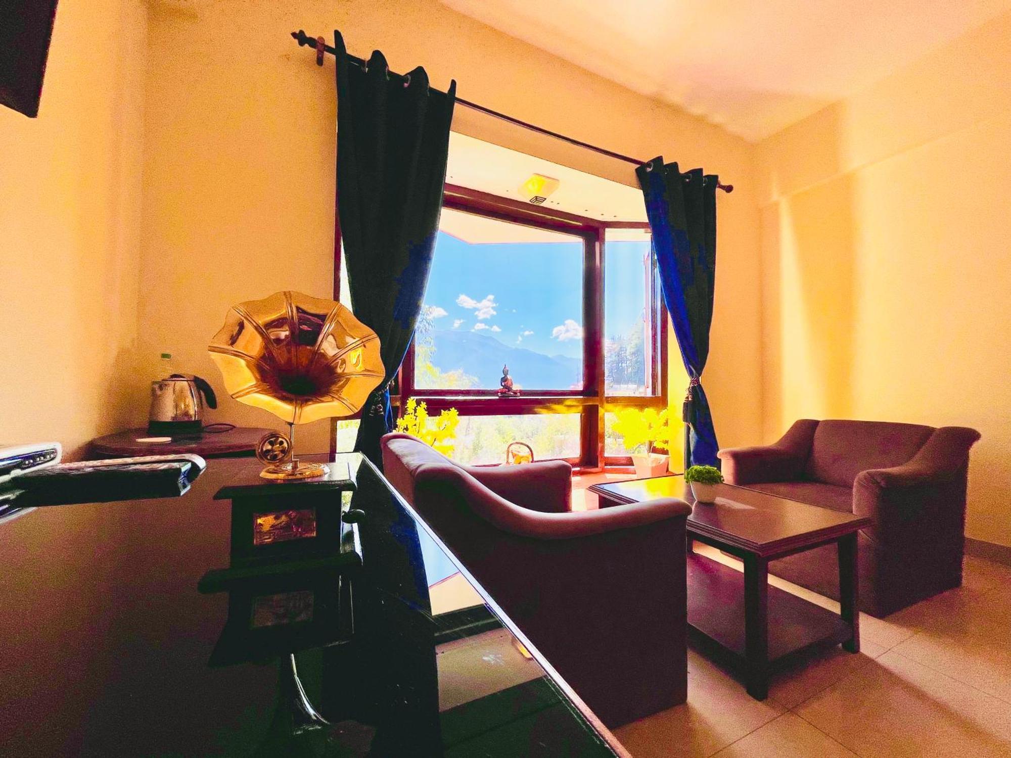 Sagar Resort !! Mountain View ! Luxury Stay ! Family Resort ! Private Parking ! Near Mall Road Manāli Εξωτερικό φωτογραφία