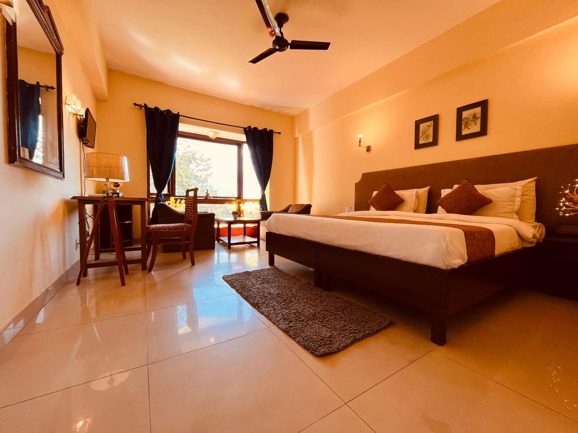Sagar Resort !! Mountain View ! Luxury Stay ! Family Resort ! Private Parking ! Near Mall Road Manāli Εξωτερικό φωτογραφία